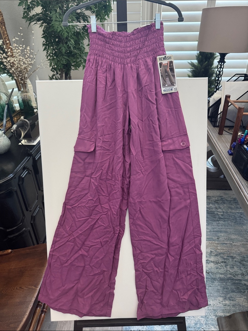 Rewash Wide-Leg Smocked Cargo Pants - Purple